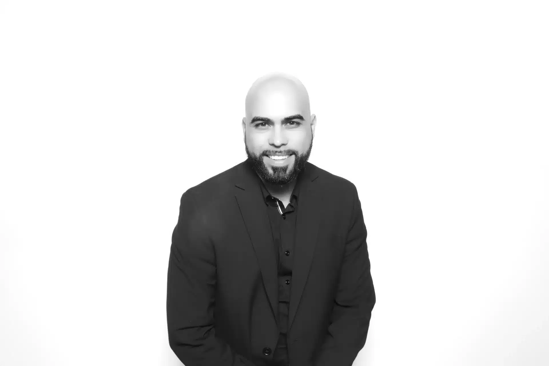 dippphotoboothglamblackandwhitebooth